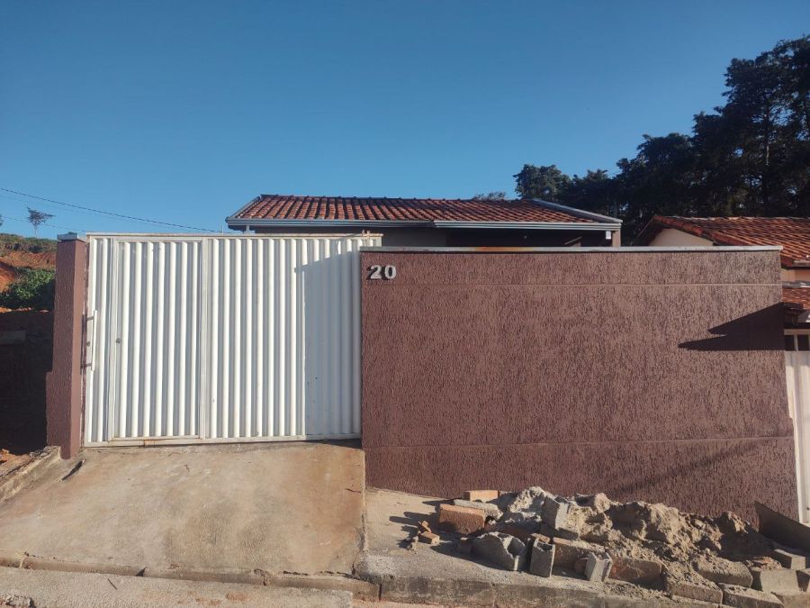 Casa - Aluguel - Santa Rita - Borda da Mata - MG