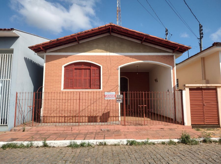 Casa - Venda - Centro - Borda da Mata - MG