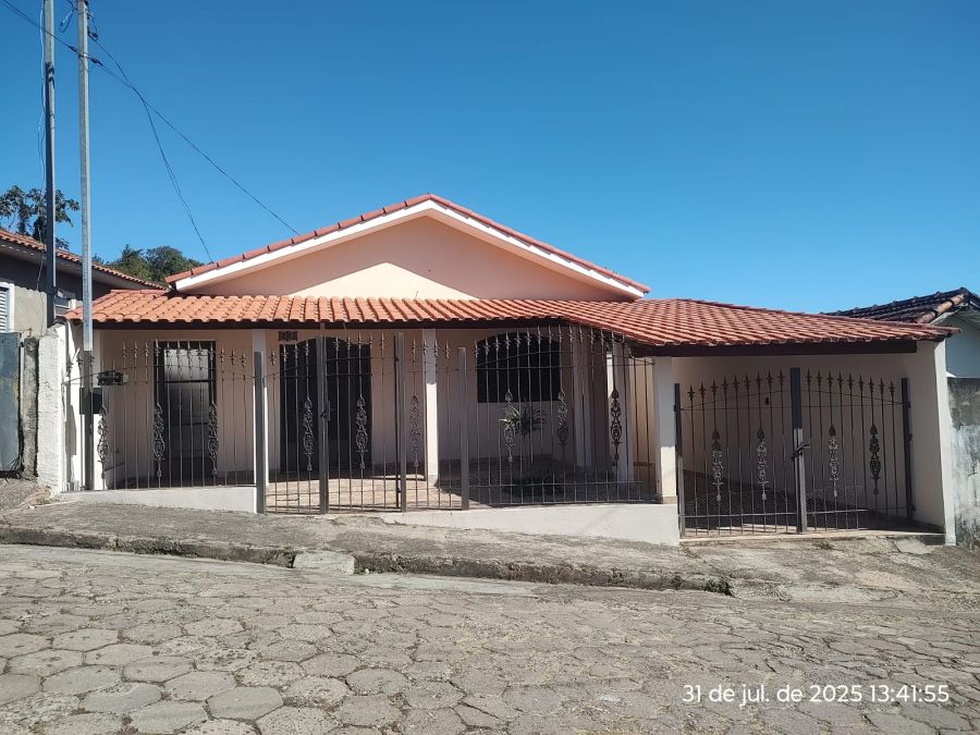 Casa - Aluguel - Santa Terezinha - Borda da Mata - MG