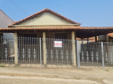 CASA DISPONVEL PARA LOCAO
